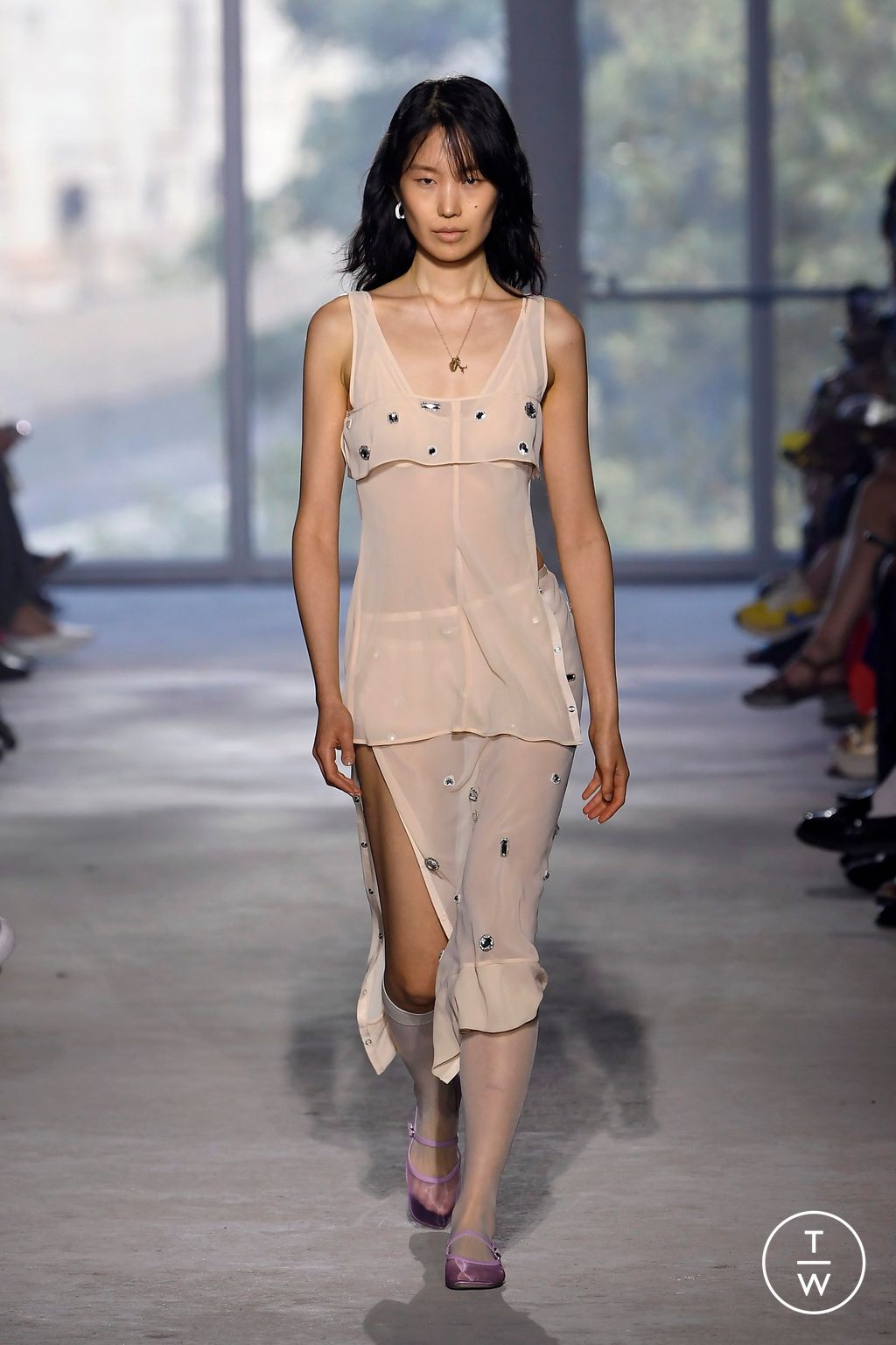Fashion Week New York Spring/Summer 2024 look 1 from the 3.1 Phillip Lim collection 女装