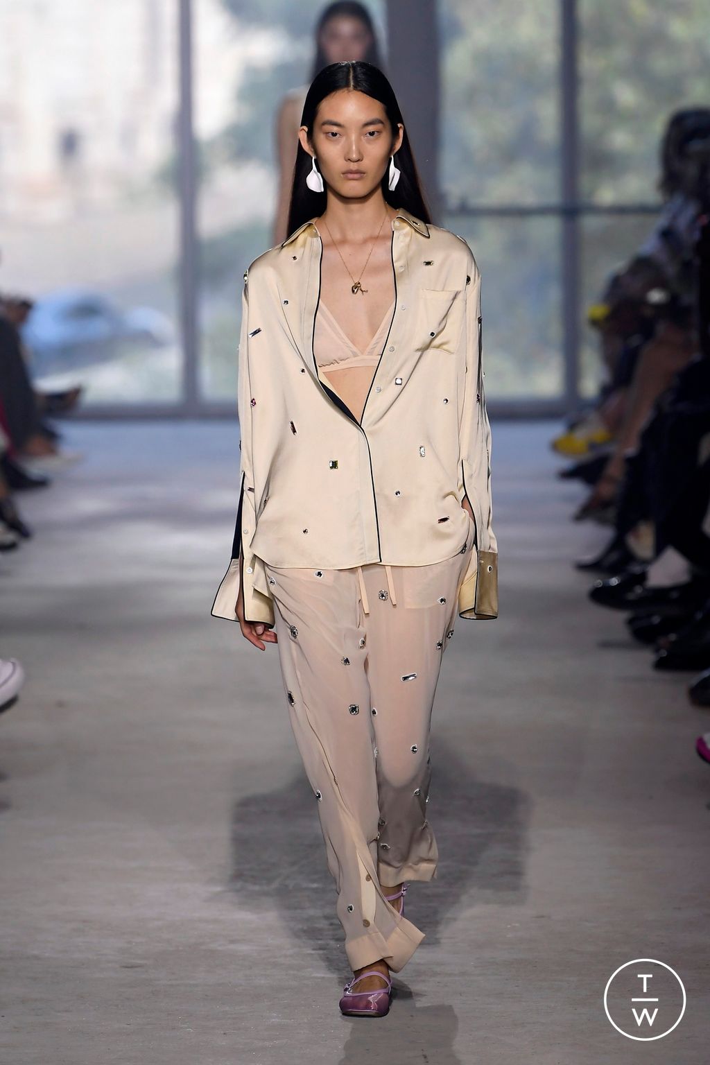 Fashion Week New York Spring/Summer 2024 look 3 from the 3.1 Phillip Lim collection 女装