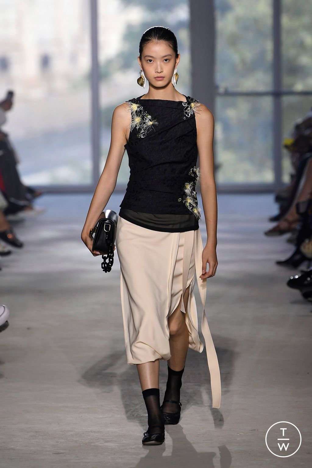 Fashion Week New York Spring/Summer 2024 look 6 de la collection 3.1 Phillip Lim womenswear