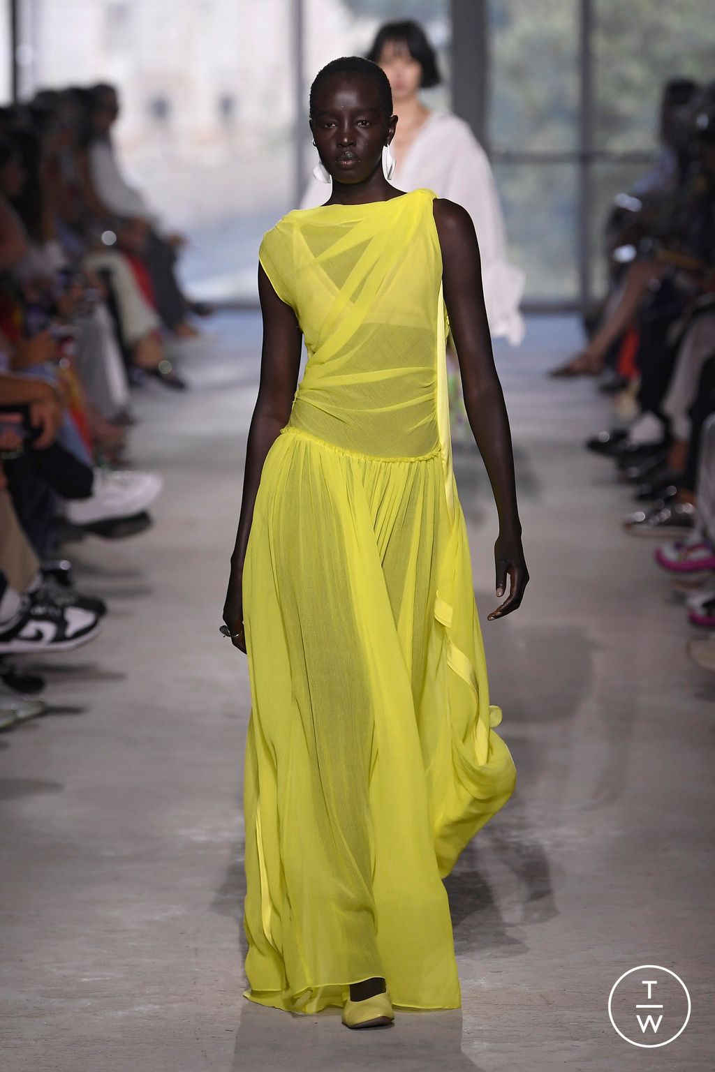 Fashion Week New York Spring/Summer 2024 look 39 from the 3.1 Phillip Lim collection womenswear