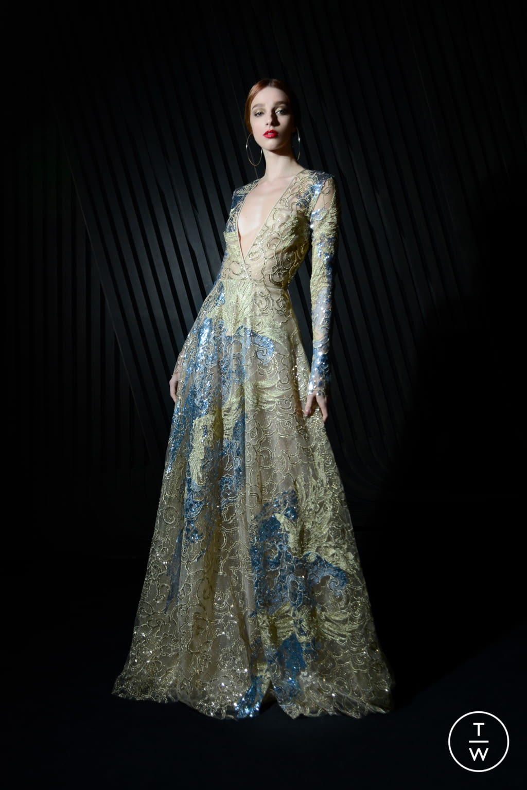 Fashion Week New York Fall/Winter 2021 look 32 from the Naeem Khan collection womenswear