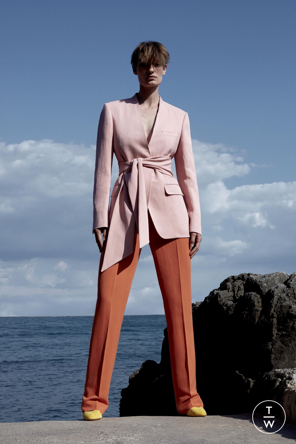 Fashion Week Milan Resort 2020 look 32 from the Ferragamo collection 女装