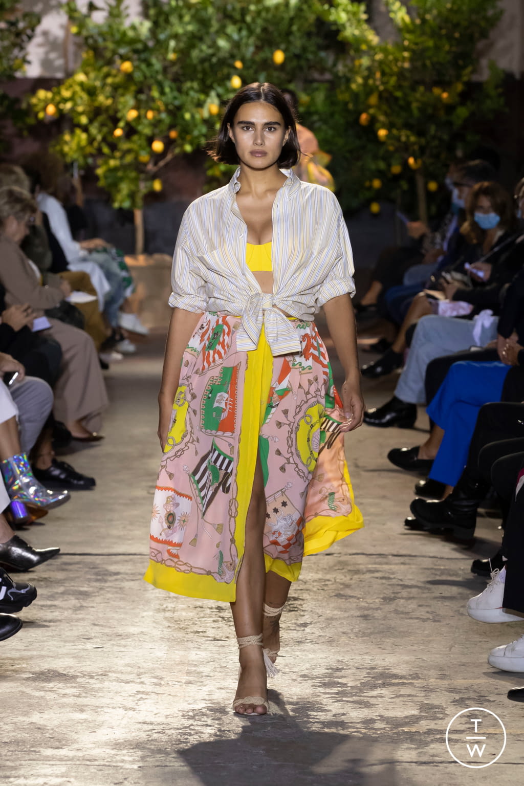 Fashion Week Milan Spring/Summer 2021 look 32 from the Etro collection womenswear