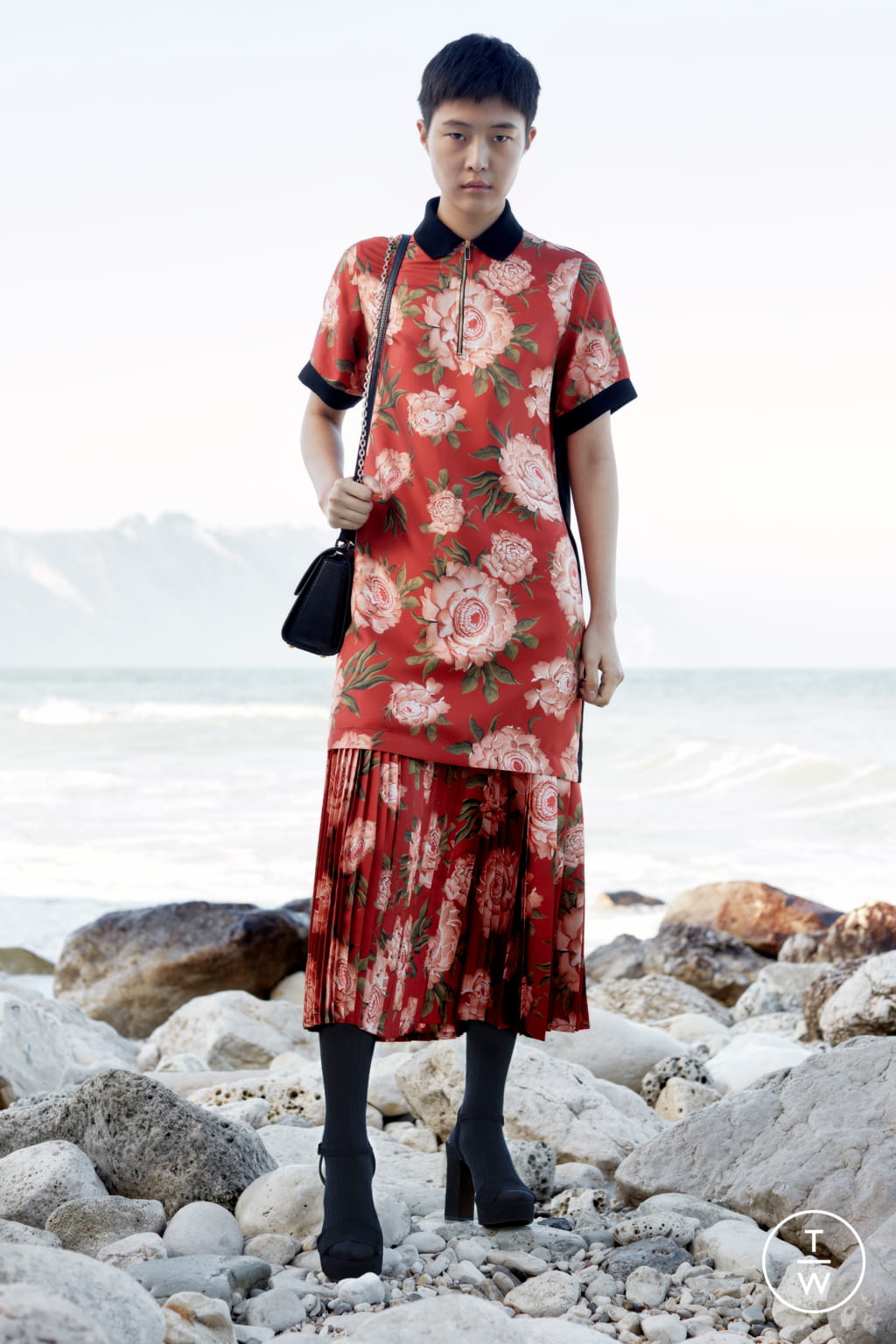 Fashion Week Milan Pre-Fall 2019 look 31 from the Ferragamo collection 女装