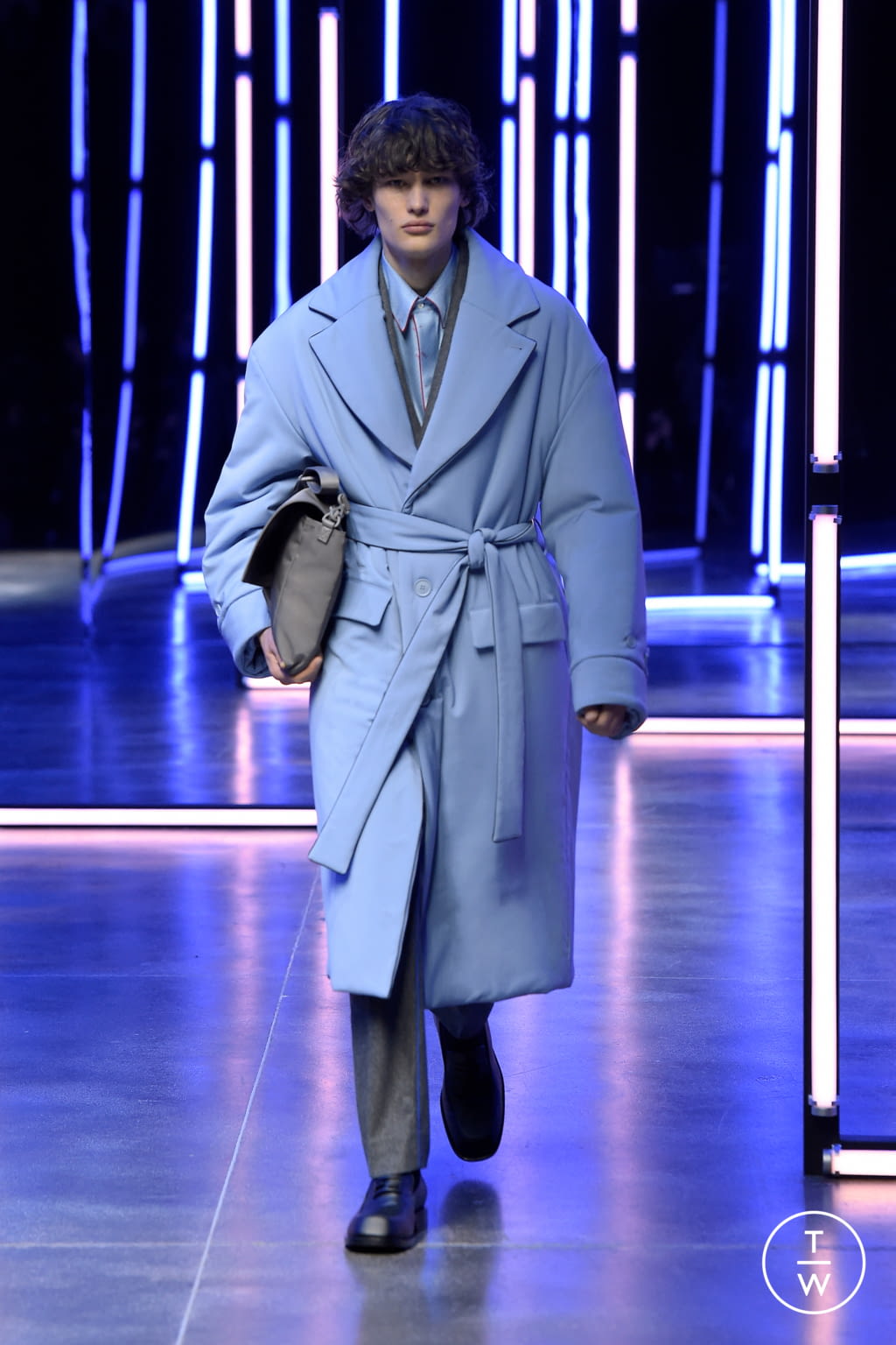 Fashion Week Milan Fall/Winter 2021 look 32 de la collection Fendi menswear