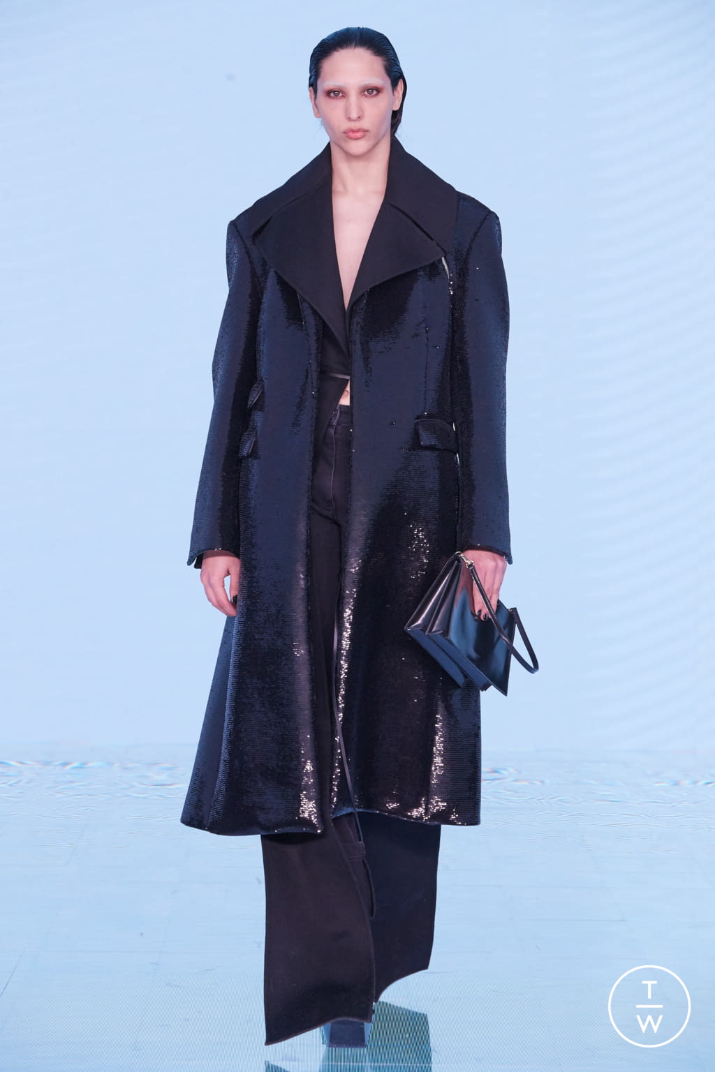 Fashion Week New York Fall/Winter 2022 look 32 from the Peter Do collection 女装