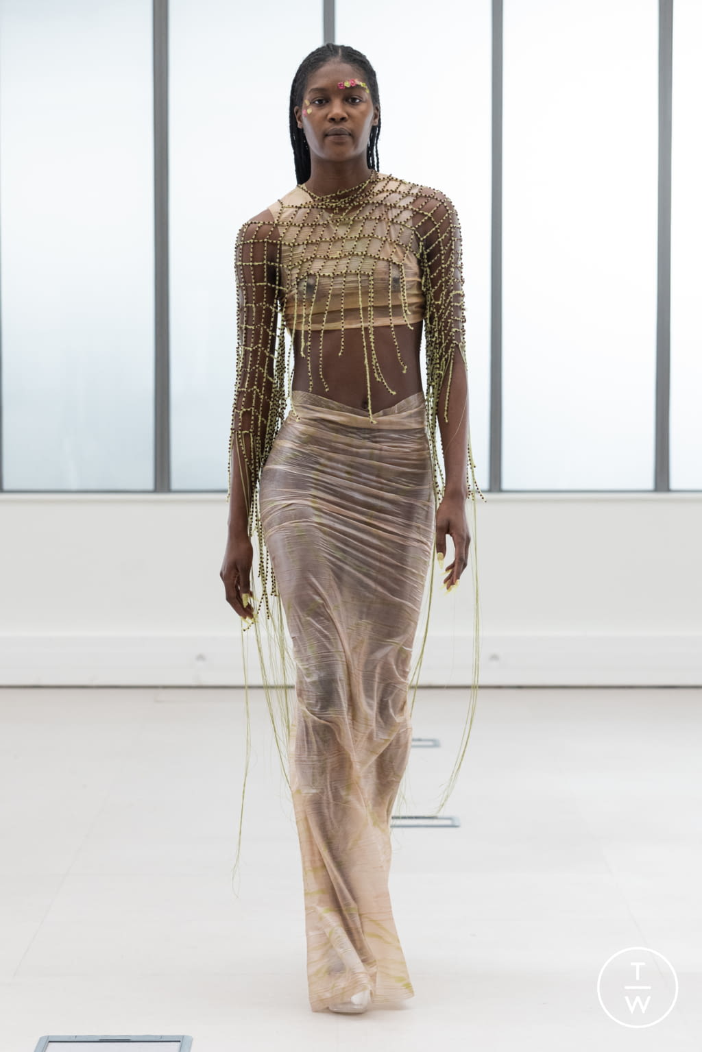 Fashion Week Paris Fall/Winter 2022 look 32 from the IFM PARIS collection womenswear