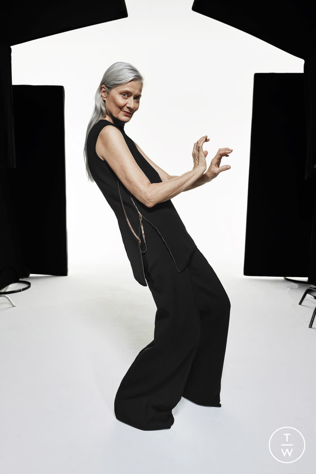 Fashion Week Paris Spring/Summer 2021 look 32 from the AZ Factory collection couture