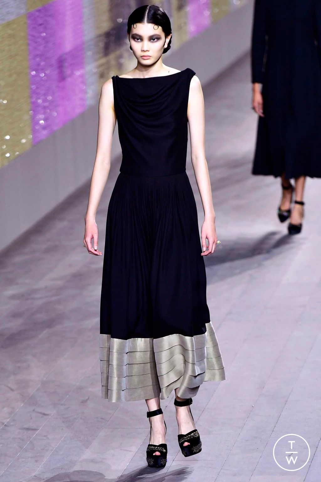 Fashion Week Paris Spring/Summer 2023 look 9 from the Christian Dior collection 高级定制