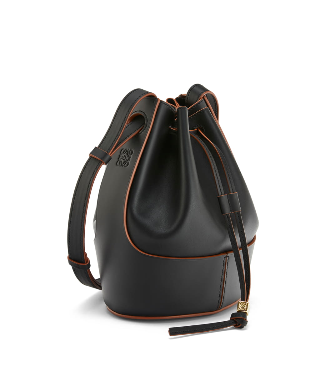 Fashion Week Paris Spring/Summer 2020 look 19 de la collection Loewe womenswear accessories