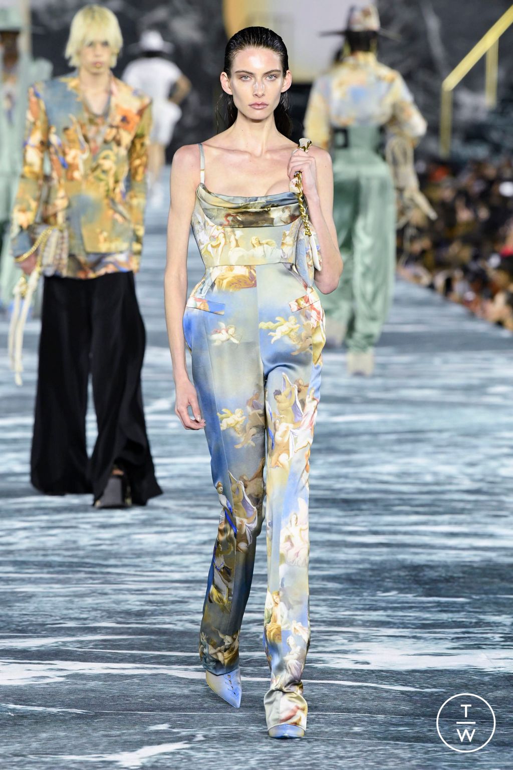 Fashion Week Paris Spring/Summer 2023 look 16 de la collection Balmain womenswear