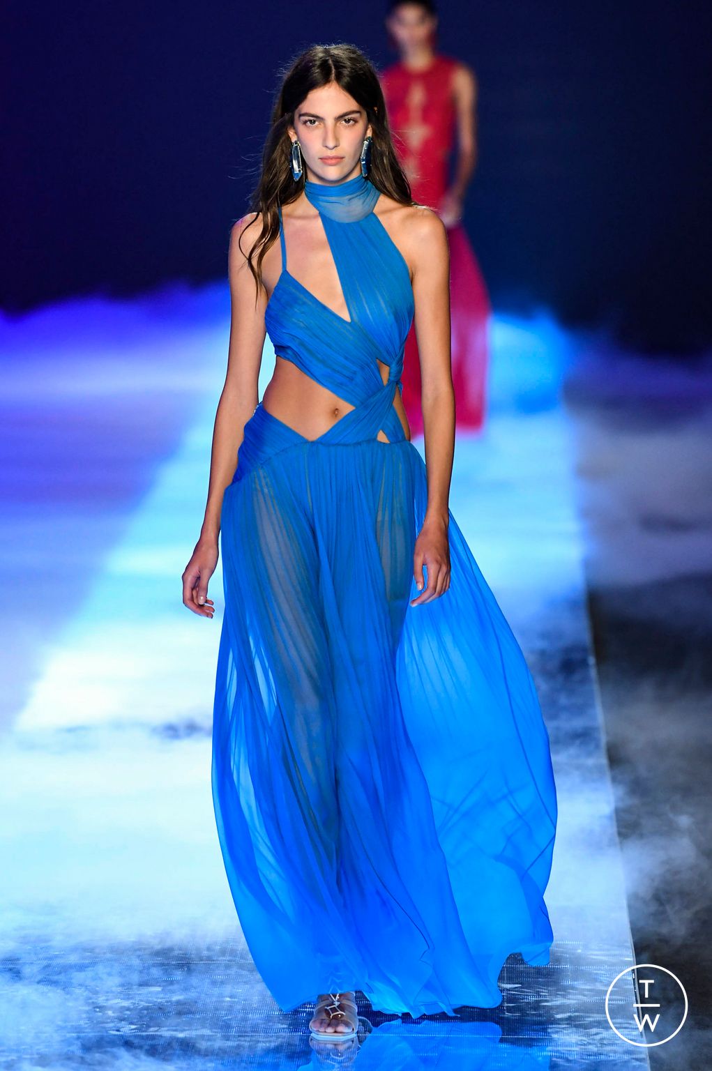 Fashion Week Milan Spring/Summer 2023 look 32 from the Alberta Ferretti collection 女装