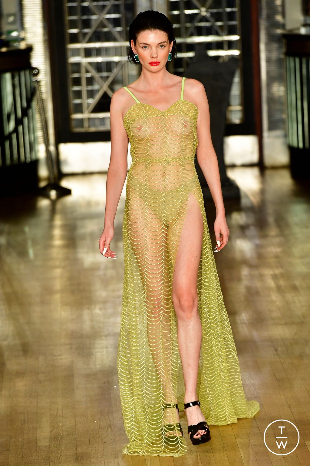 Fashion Week London Spring/Summer 2023 look 24 from the Helen Anthony collection womenswear