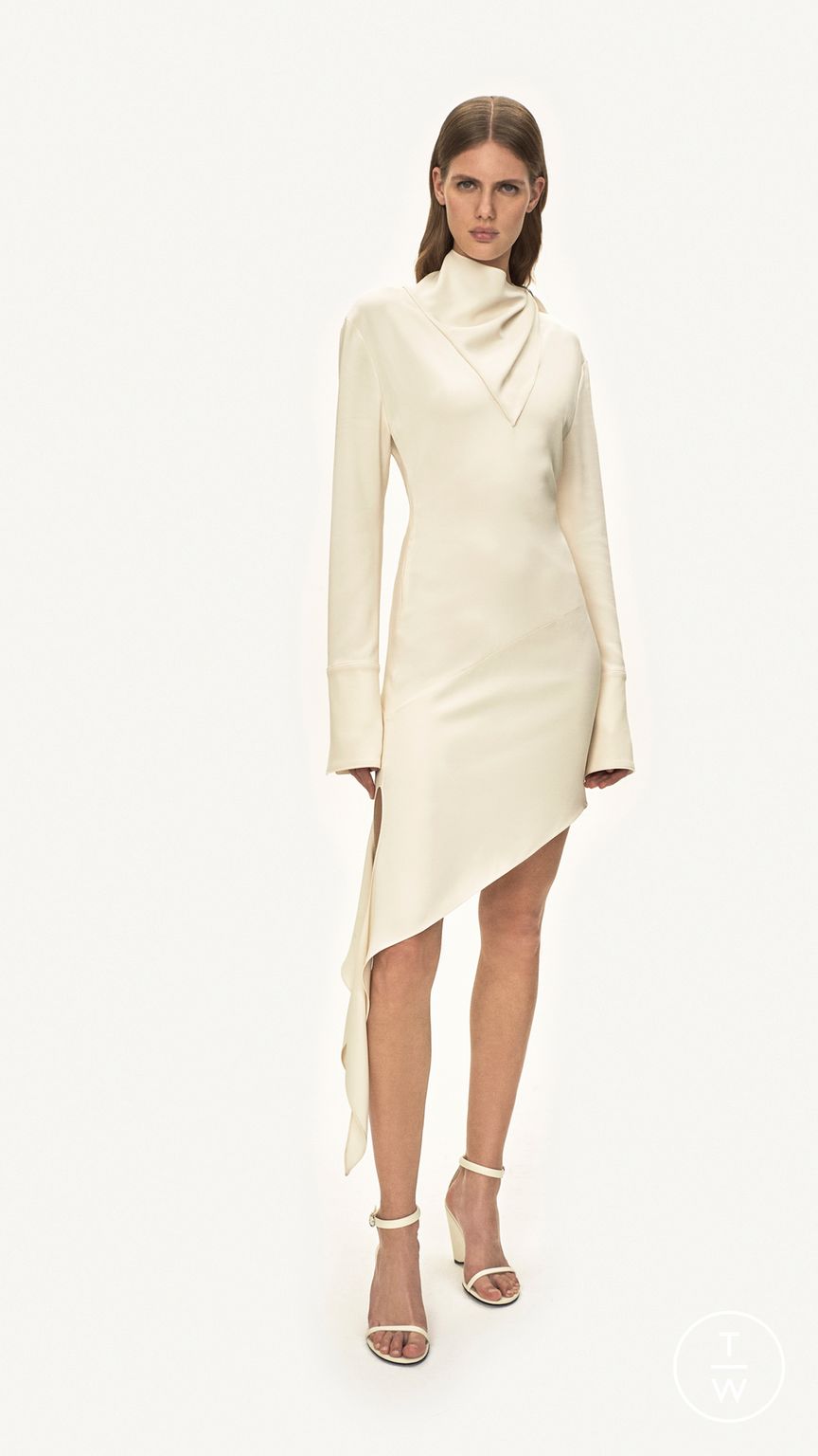 Fashion Week Paris Pre-Fall 2025 look 33 from the Courrèges collection womenswear