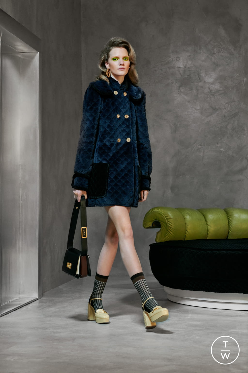 Fashion Week Milan Pre-Fall 2020 look 33 from the Fendi collection 女装