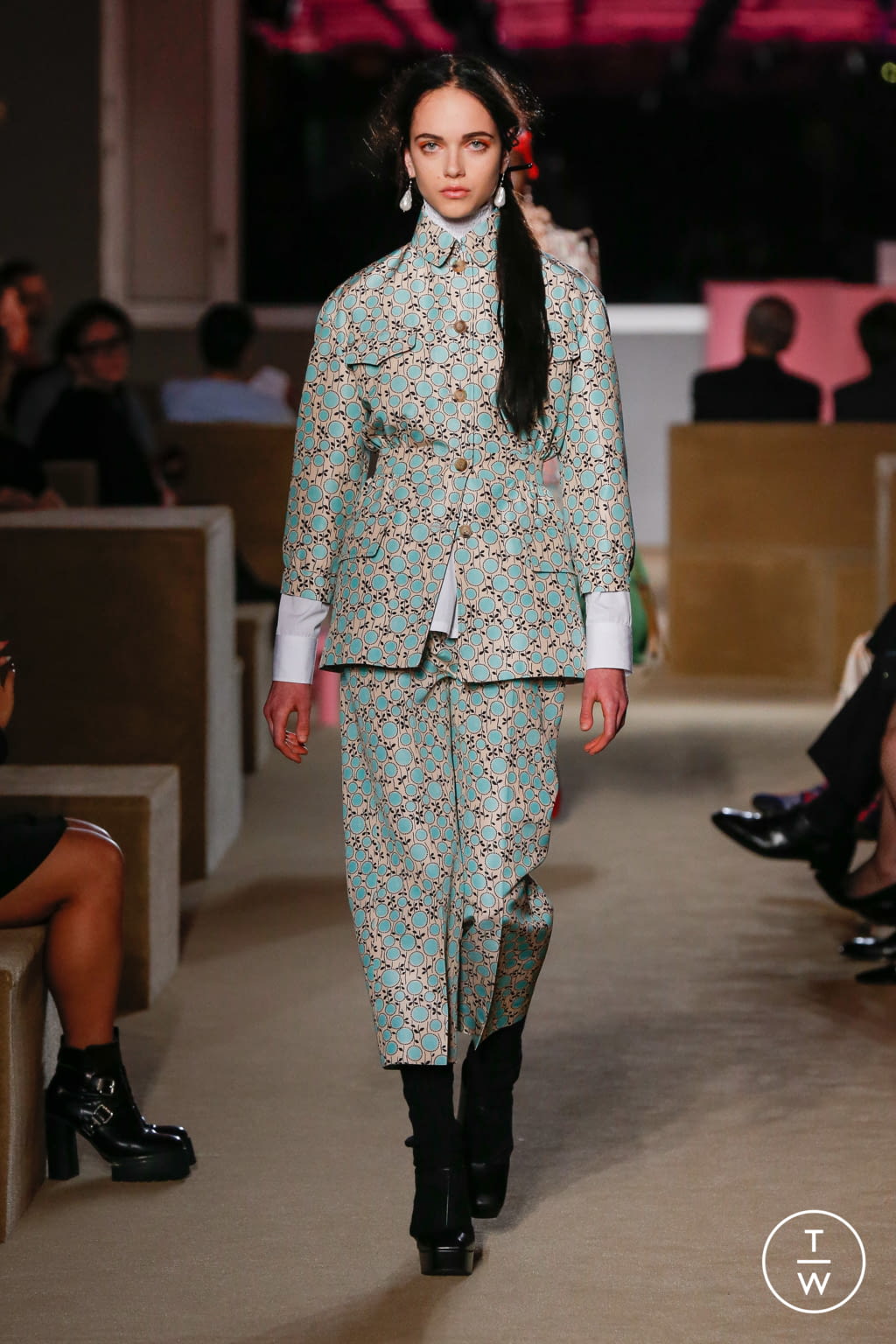 Fashion Week Milan Resort 2020 look 33 from the Prada collection womenswear