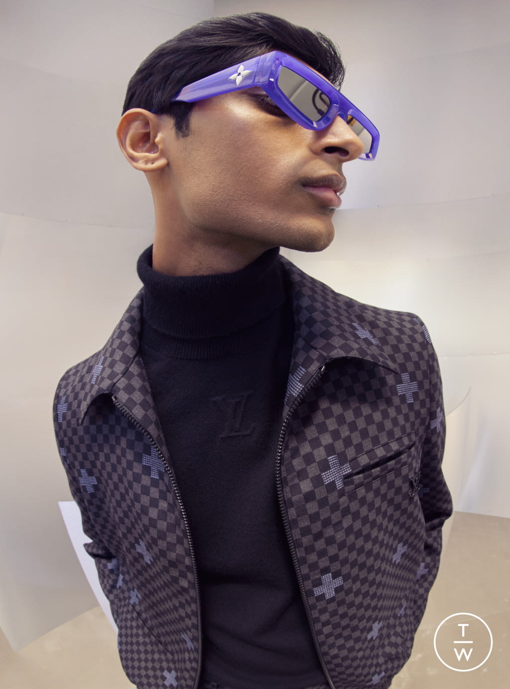 Fashion Week Paris Pre-Fall 2022 look 72 from the Louis Vuitton collection 男装