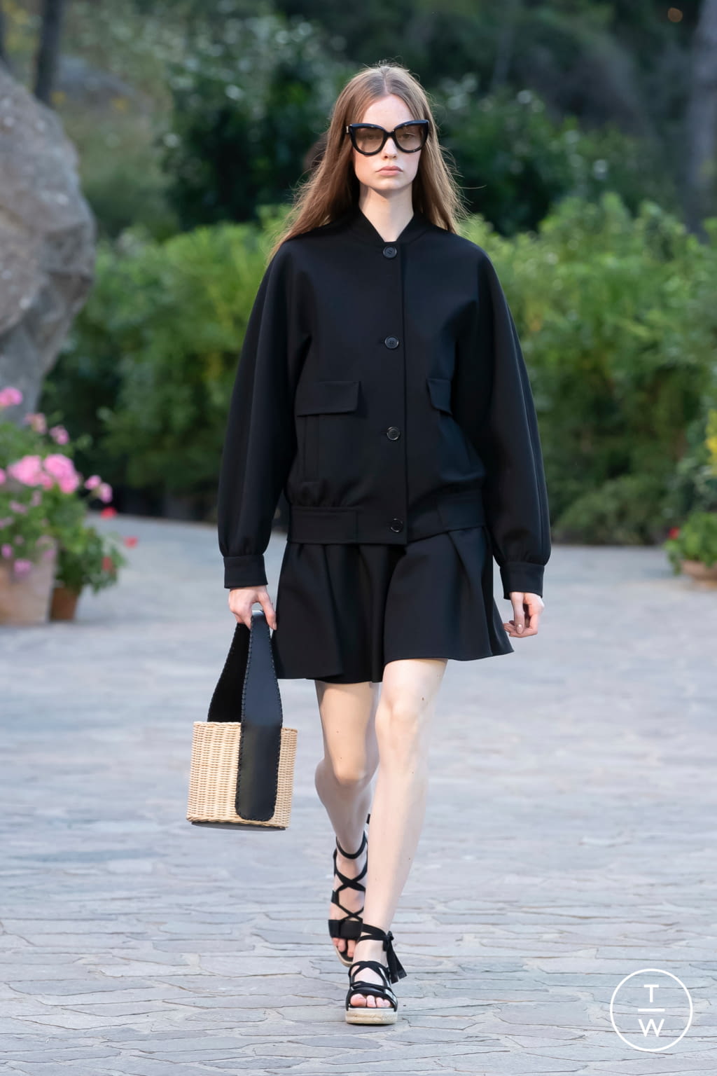 Fashion Week Milan Resort 2022 look 34 from the Max Mara collection 女装