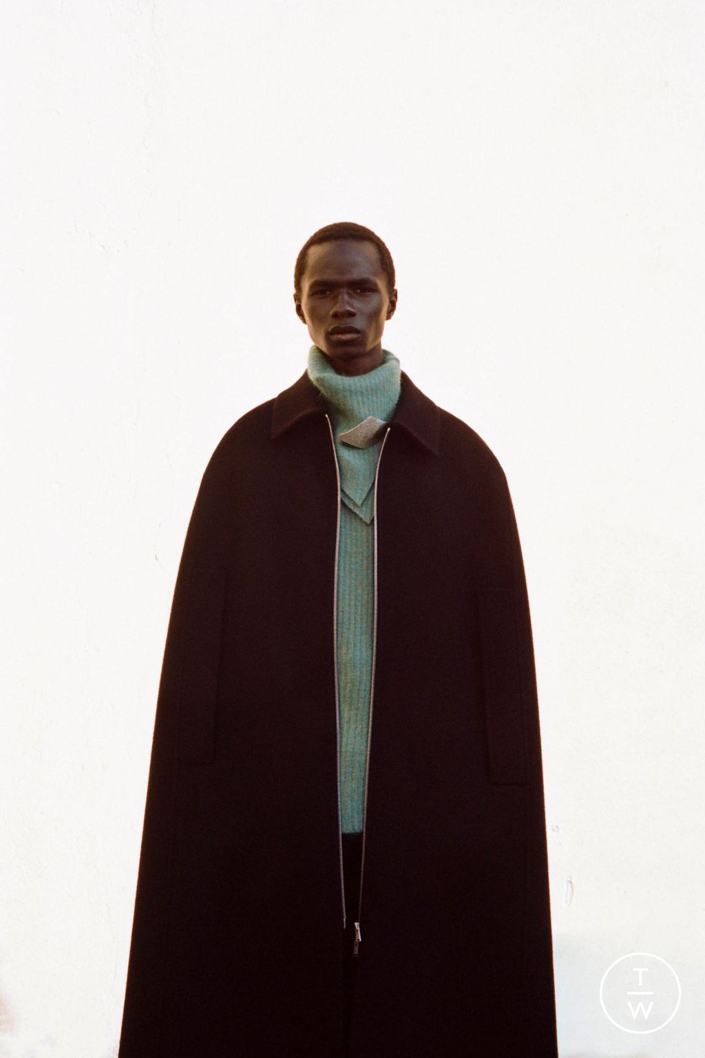 Fashion Week Milan Pre-Fall 2023 look 34 from the Jil Sander collection menswear