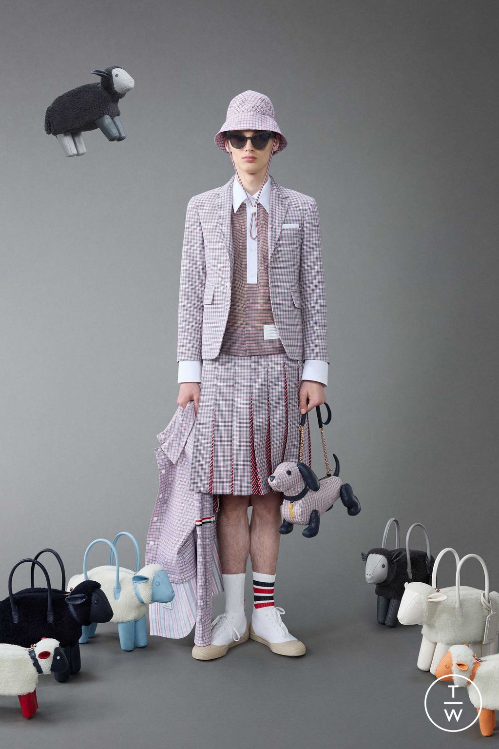 Fashion Week New York Resort 2024 look 34 from the Thom Browne collection menswear