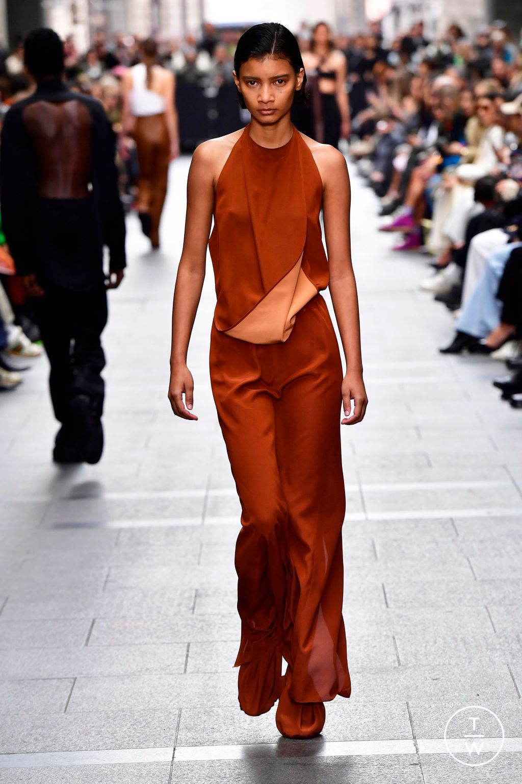 Fashion Week Paris Spring/Summer 2023 look 40 from the GAUCHERE collection womenswear