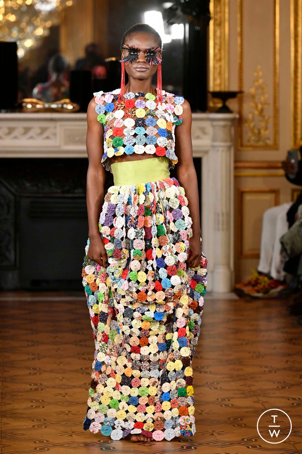 Fashion Week Paris Spring/Summer 2023 look 14 de la collection Imane Ayissi couture