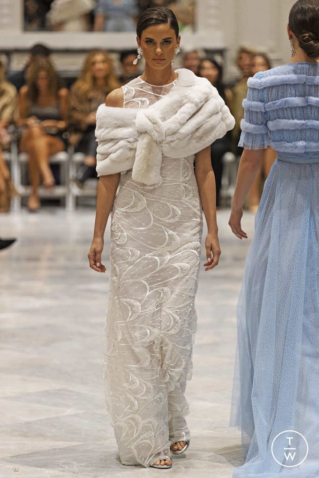 Fashion Week New York Spring/Summer 2023 look 7 from the Dennis Basso collection womenswear