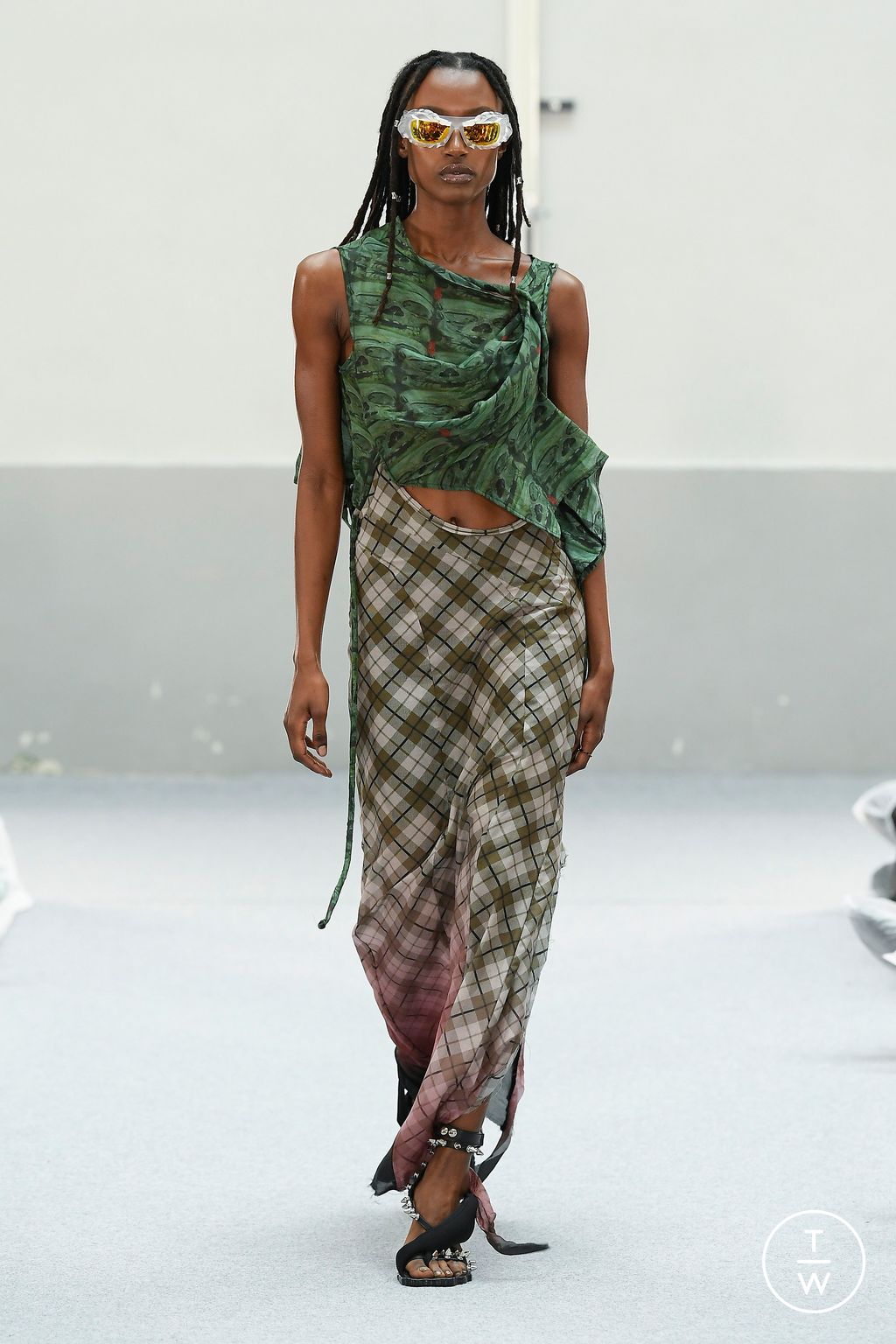 Fashion Week Paris Spring/Summer 2023 look 21 from the Ottolinger collection womenswear