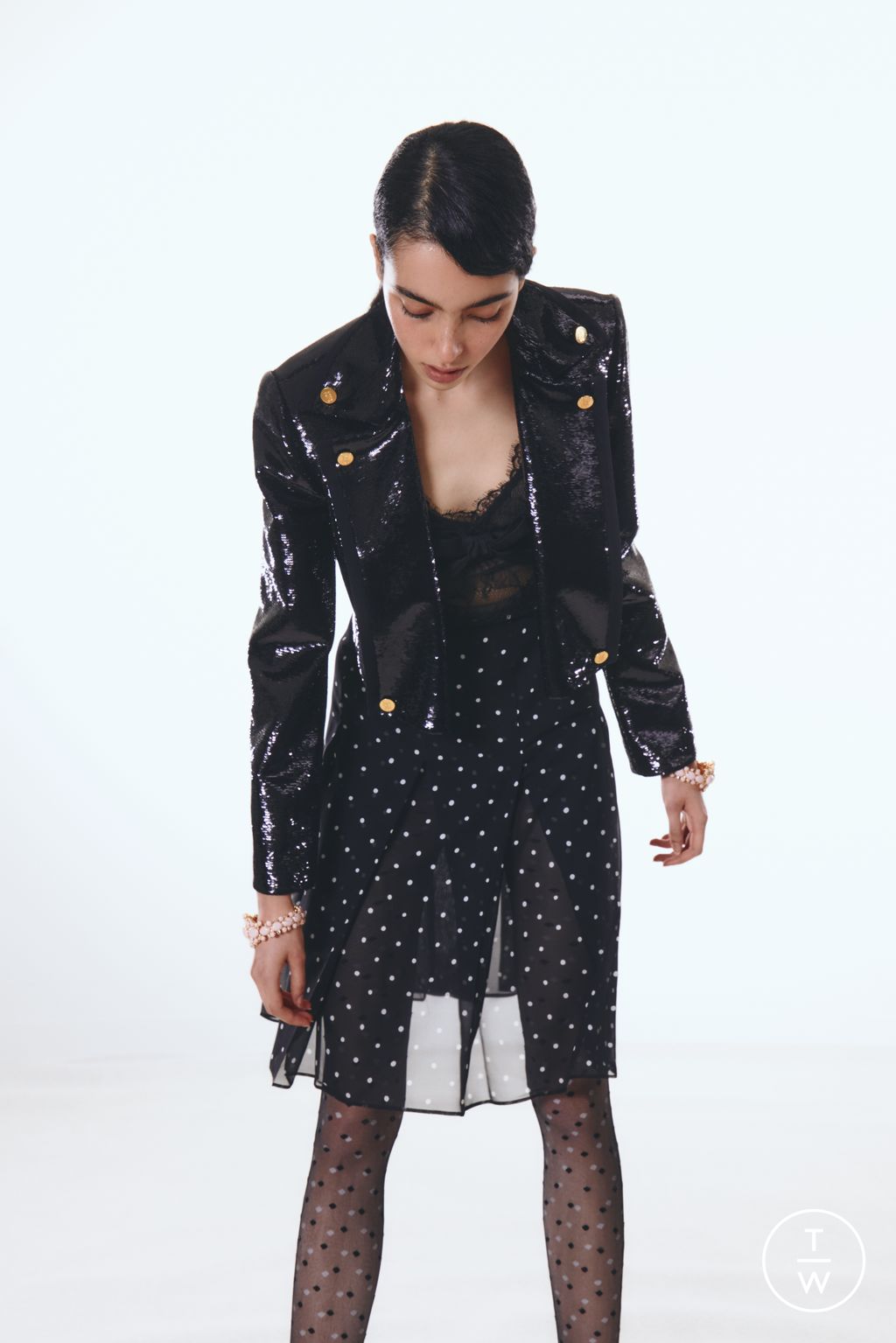 Fashion Week Paris Pre-Fall 2025 look 34 from the Giambattista Valli collection womenswear