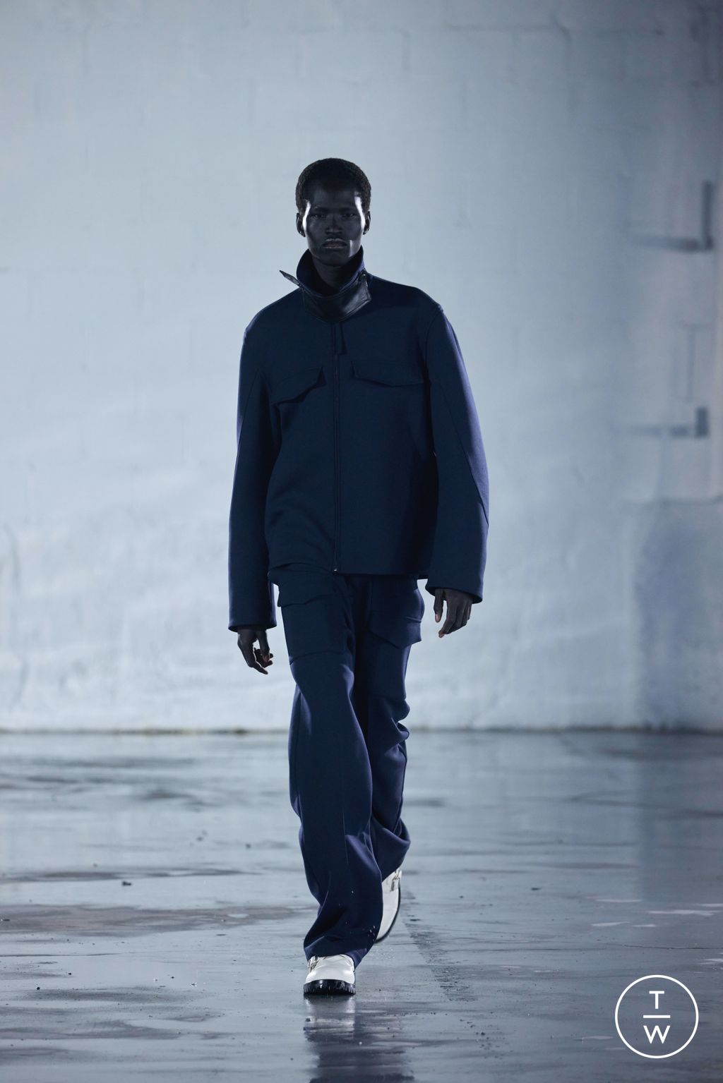 Fashion Week New York Fall/Winter 2023 look 32 from the Helmut Lang collection 女装