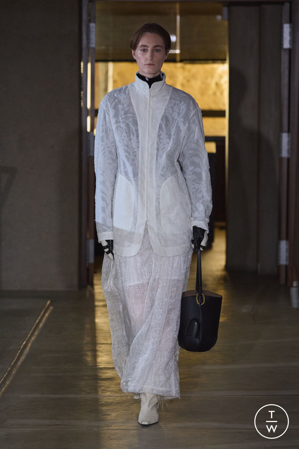 Fashion Week Paris Fall/Winter 2026 look 34 from the Mame Kurogouchi collection womenswear