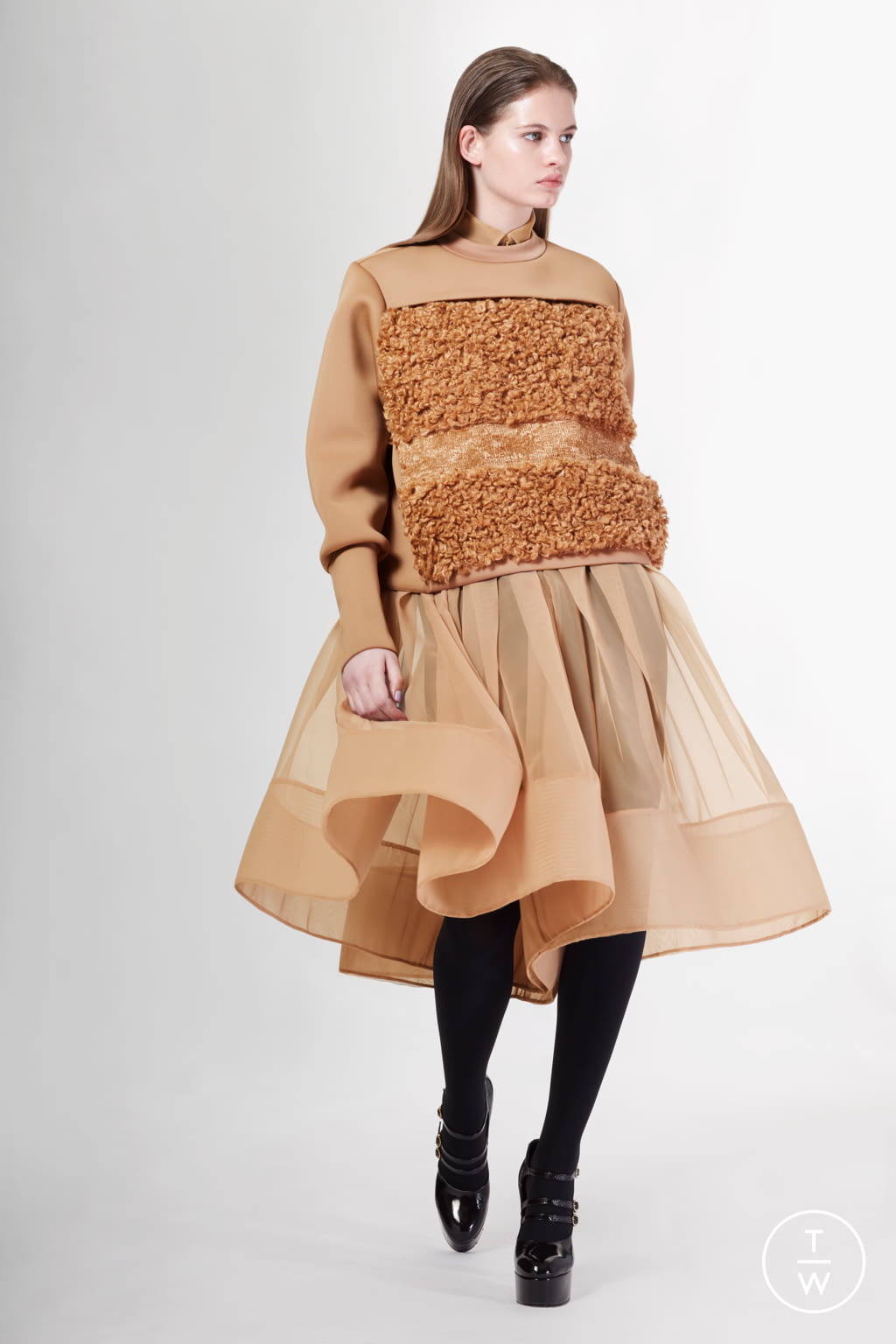 Fashion Week New York Fall/Winter 2021 look 35 de la collection Sukeina womenswear