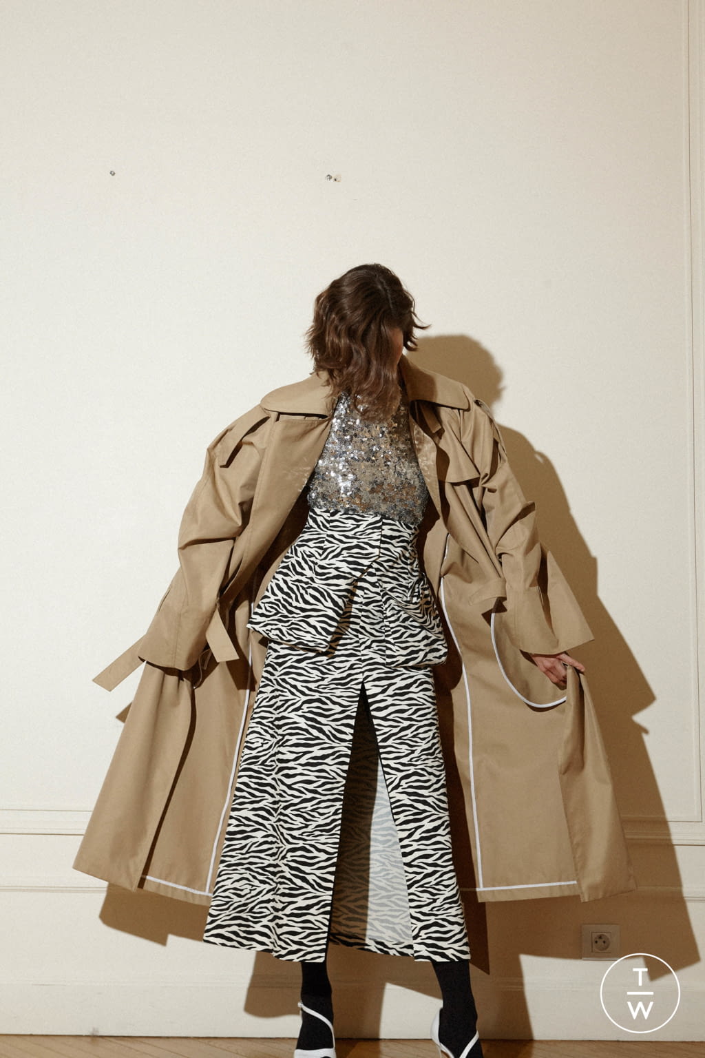 Fashion Week London Pre-Fall 2020 look 35 from the A.W.A.K.E MODE collection womenswear