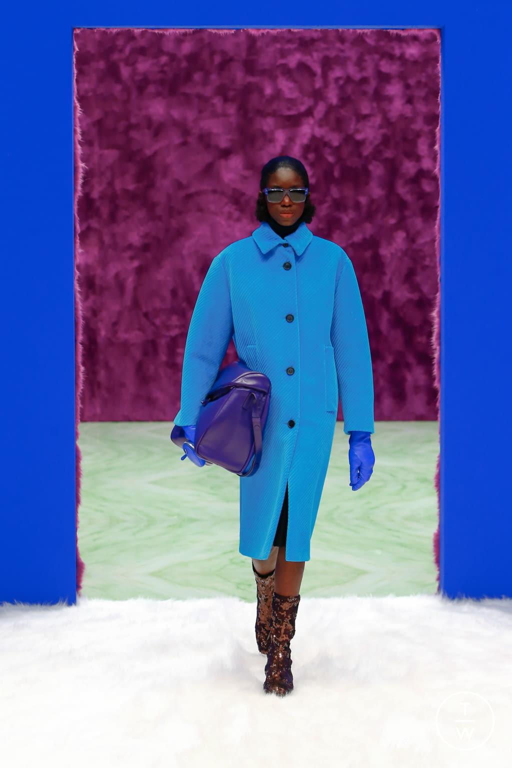 Fashion Week Milan Fall/Winter 2021 look 35 from the Prada collection womenswear