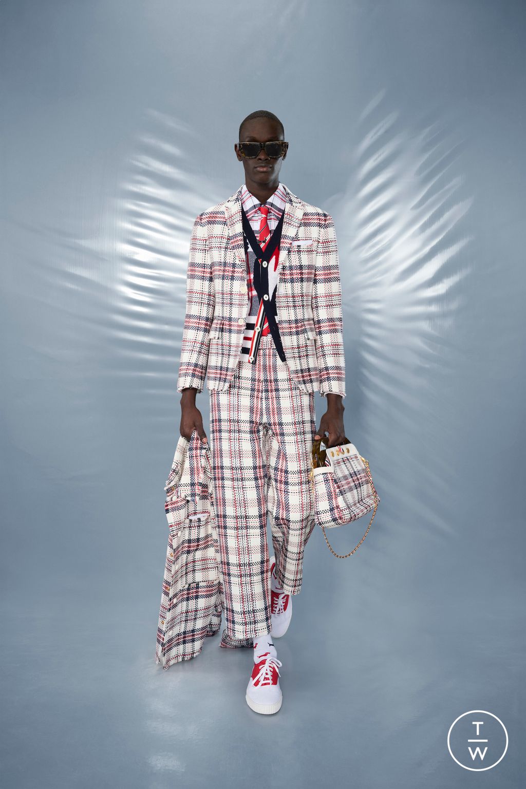 Fashion Week New York Resort 2025 look 37 from the Thom Browne collection 男装