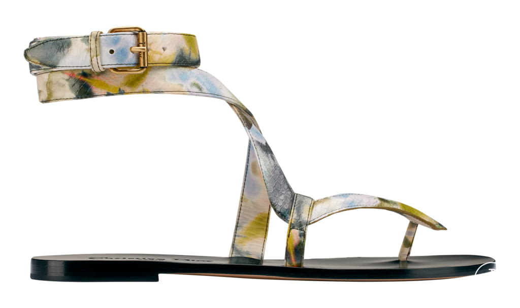 Fashion Week Paris Spring/Summer 2019 look 64 from the Dior collection womenswear accessories