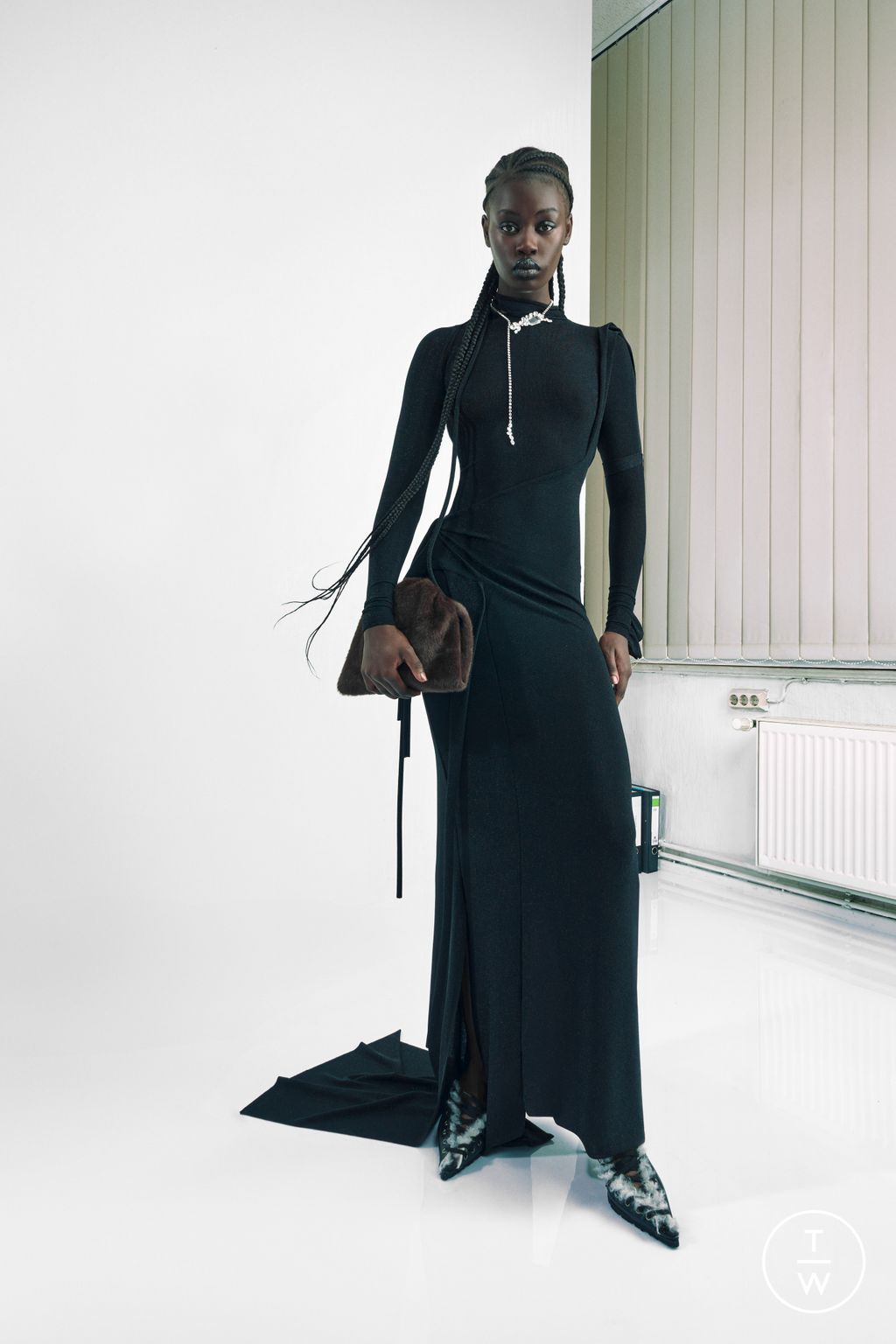 Fashion Week Paris Pre-Fall 2024 look 35 from the Ottolinger collection womenswear