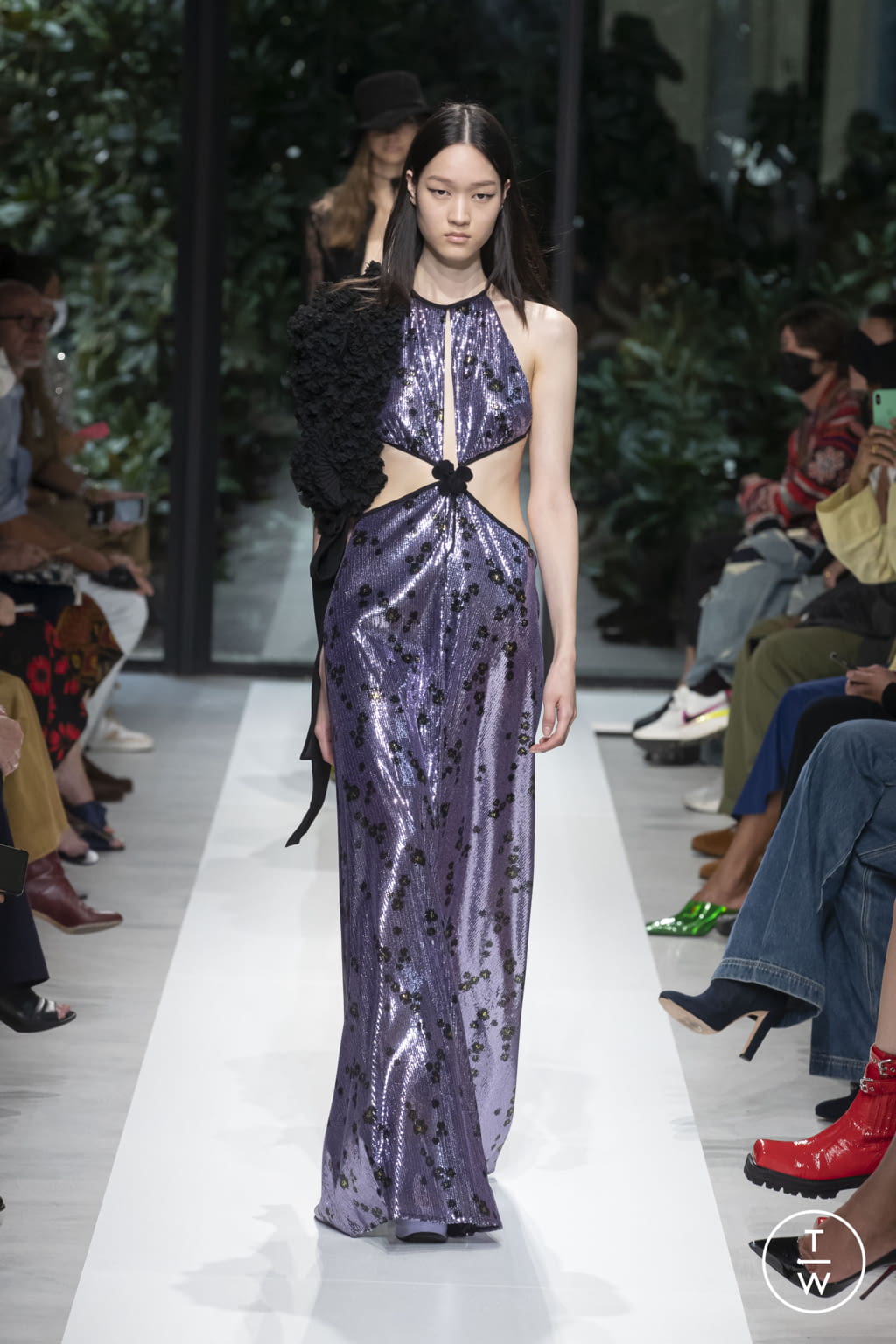Fashion Week Milan Spring/Summer 2022 look 36 from the Philosophy di Lorenzo Serafini collection 女装