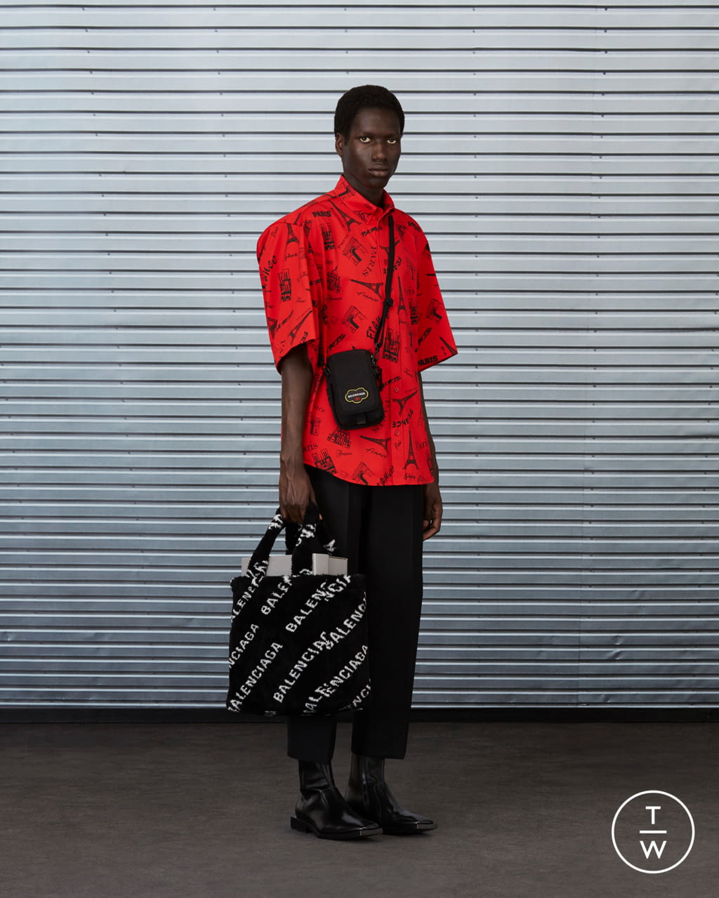 Fashion Week Paris Resort 2020 look 36 from the Balenciaga collection 女装