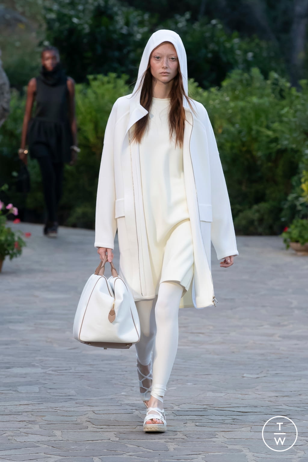 Fashion Week Milan Resort 2022 look 36 from the Max Mara collection 女装