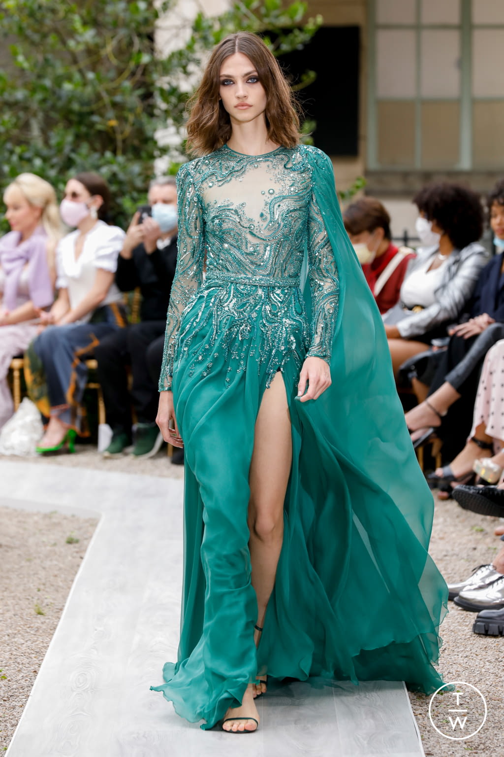 Fashion Week Paris Fall/Winter 2021 look 36 from the Zuhair Murad collection couture