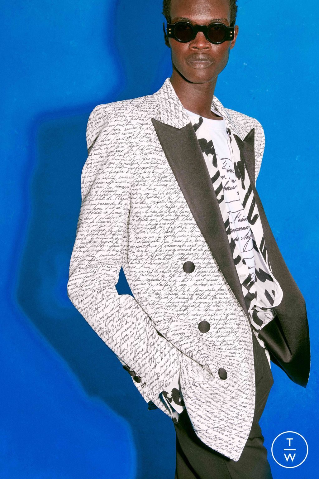 Fashion Week Paris Resort 2025 look 36 from the Balmain collection menswear
