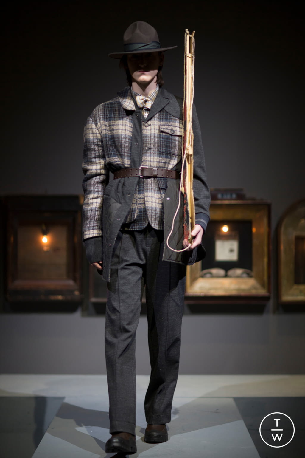 Fashion Week Milan Fall/Winter 2017 look 36 from the Antonio Marras collection menswear