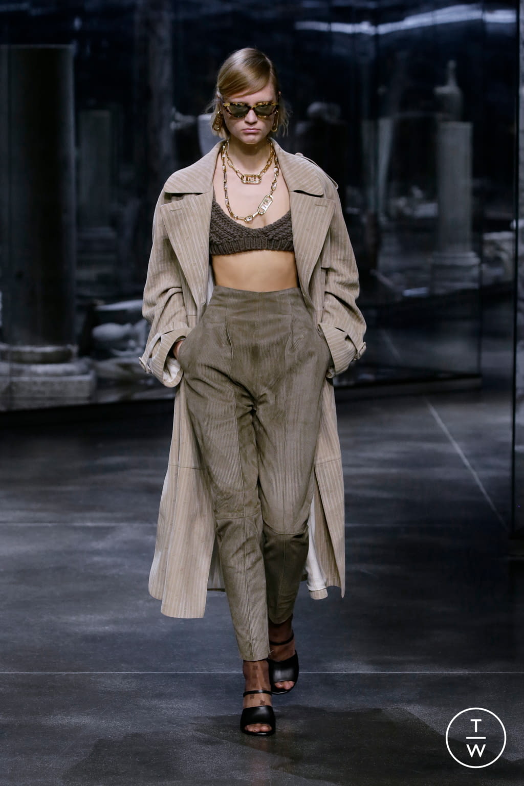 Fashion Week Milan Fall/Winter 2021 look 36 from the Fendi collection womenswear