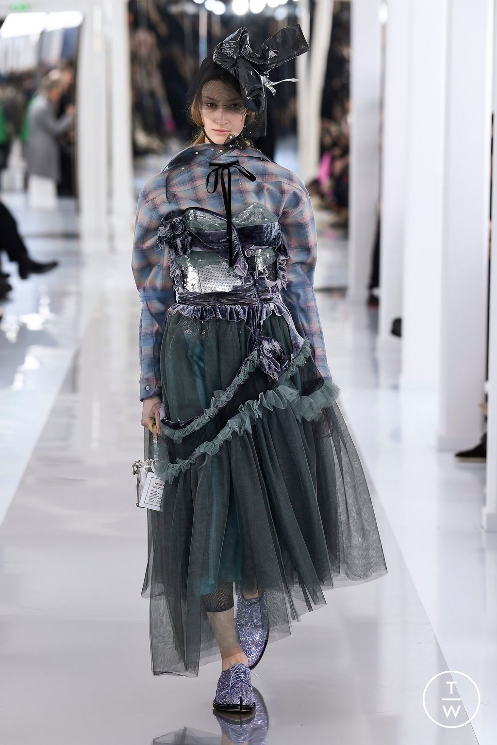 Fashion Week Paris Fall/Winter 2023 look 11 de la collection Maison Margiela menswear
