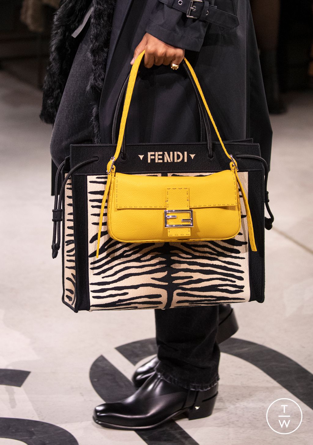 Fashion Week Milan Fall/Winter 2026 look 48 from the Fendi collection womenswear accessories