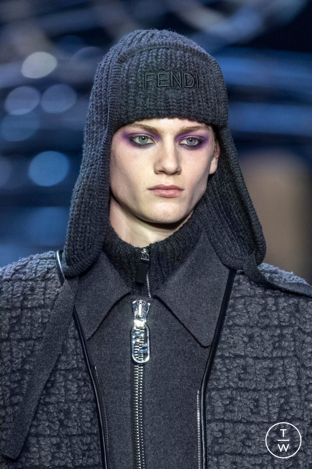Fashion Week Milan Fall/Winter 2023 look 25 from the Fendi collection 男装配饰