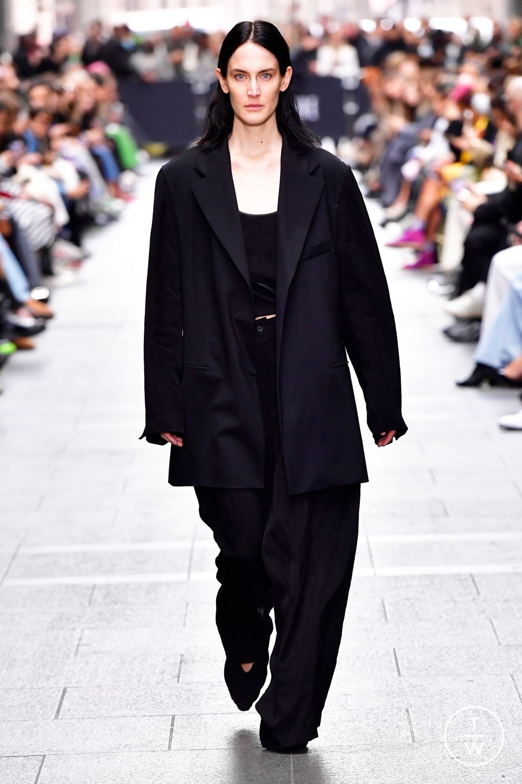 Fashion Week Paris Spring/Summer 2023 look 1 de la collection GAUCHERE womenswear
