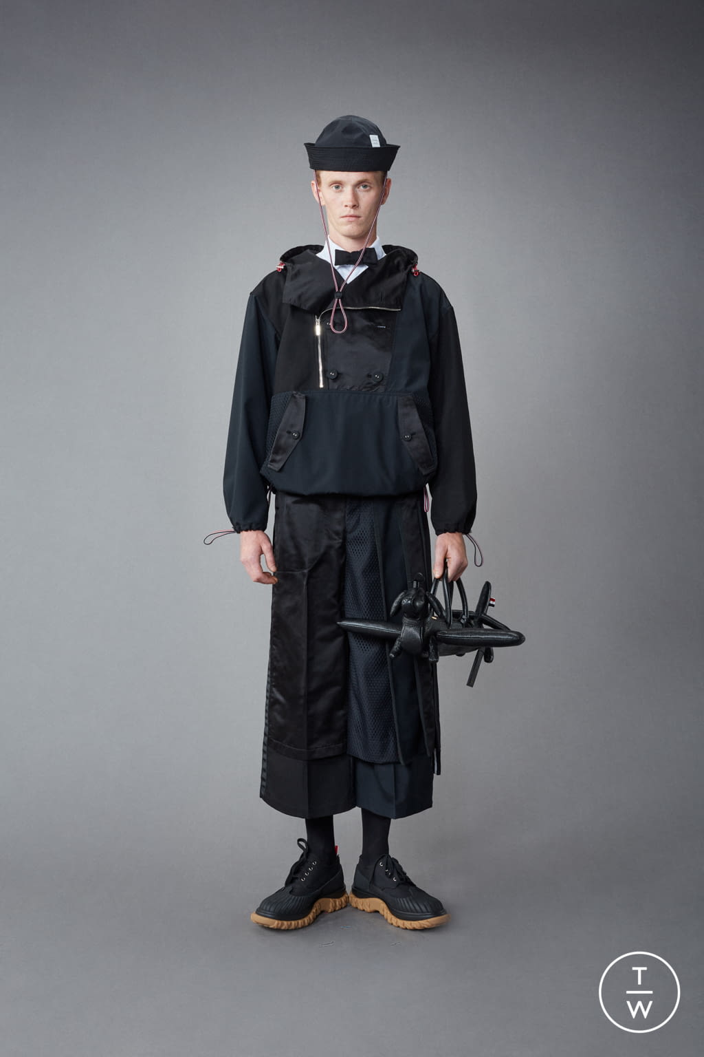 Fashion Week Paris Resort 2022 look 37 from the Thom Browne collection menswear