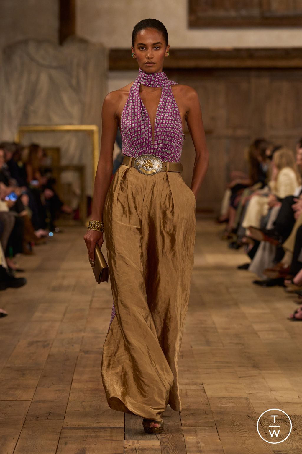 Fashion Week New York Spring/Summer 2024 look 37 from the Ralph Lauren collection 女装